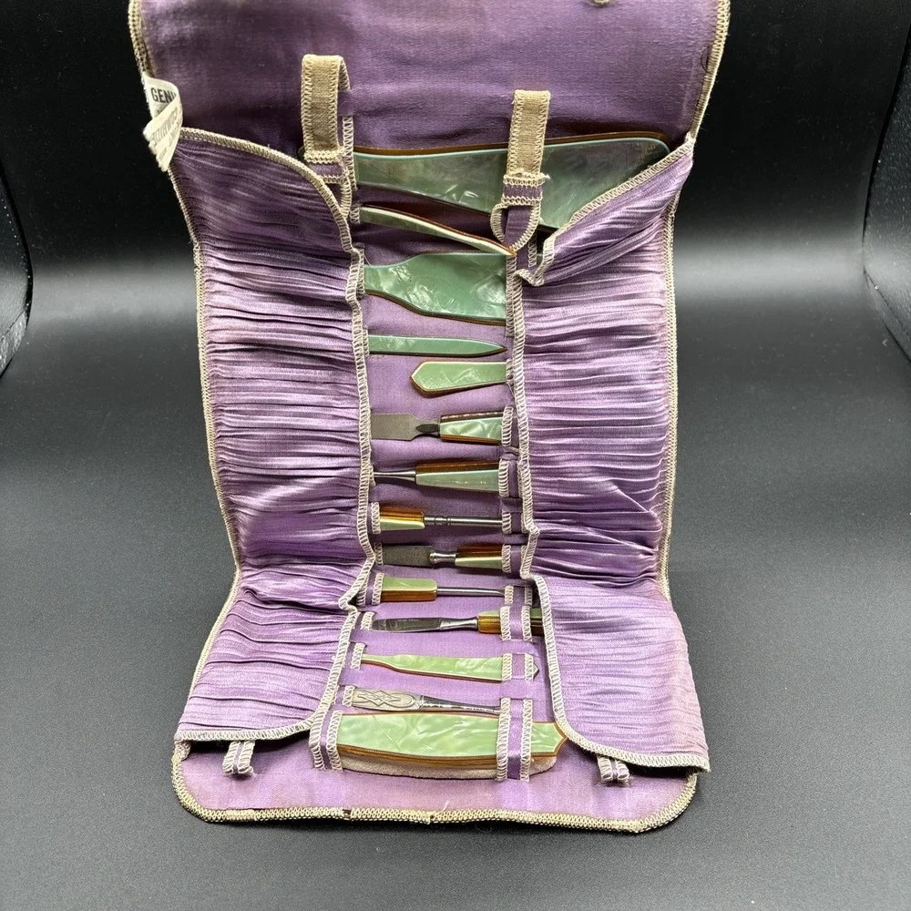 Vintage Art Deco Green Celluloid Vanity Manicure Set Leather Case
